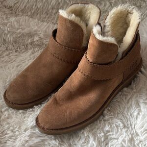 UGG Tan Suede Boots with Cream Fur